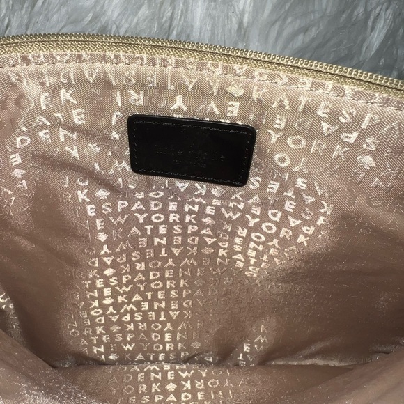 BRAND NEW KATE SPADE GOLD CLUTCH/WALLET/MAKE-UP BAG W/O TAG - Picture 3 of 3